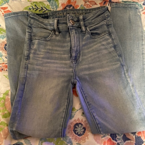 NWOT- American Eagle Jeans Next Level Stretch - Picture 1 of 2
